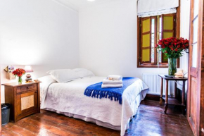 Отель Conchita Flores B&B  Сантьяго